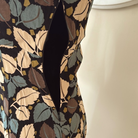 Boden Dress - Picture 4 of 9